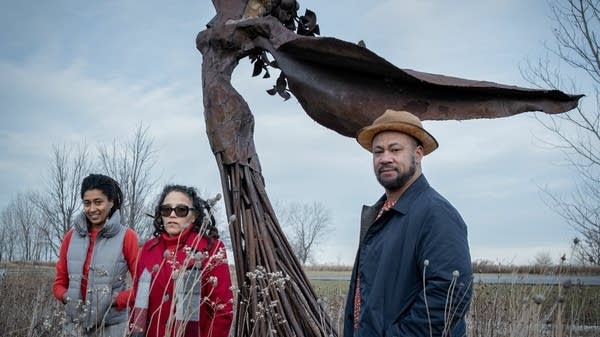 Poster Artifacts Trio