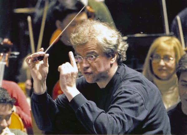 Osmo Vanska in rehearsal