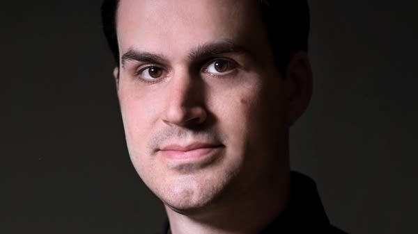 Artistic Director Brian Dowdy