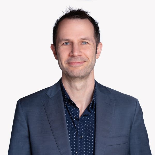 Folk inspirations with guest host Jake Armerding